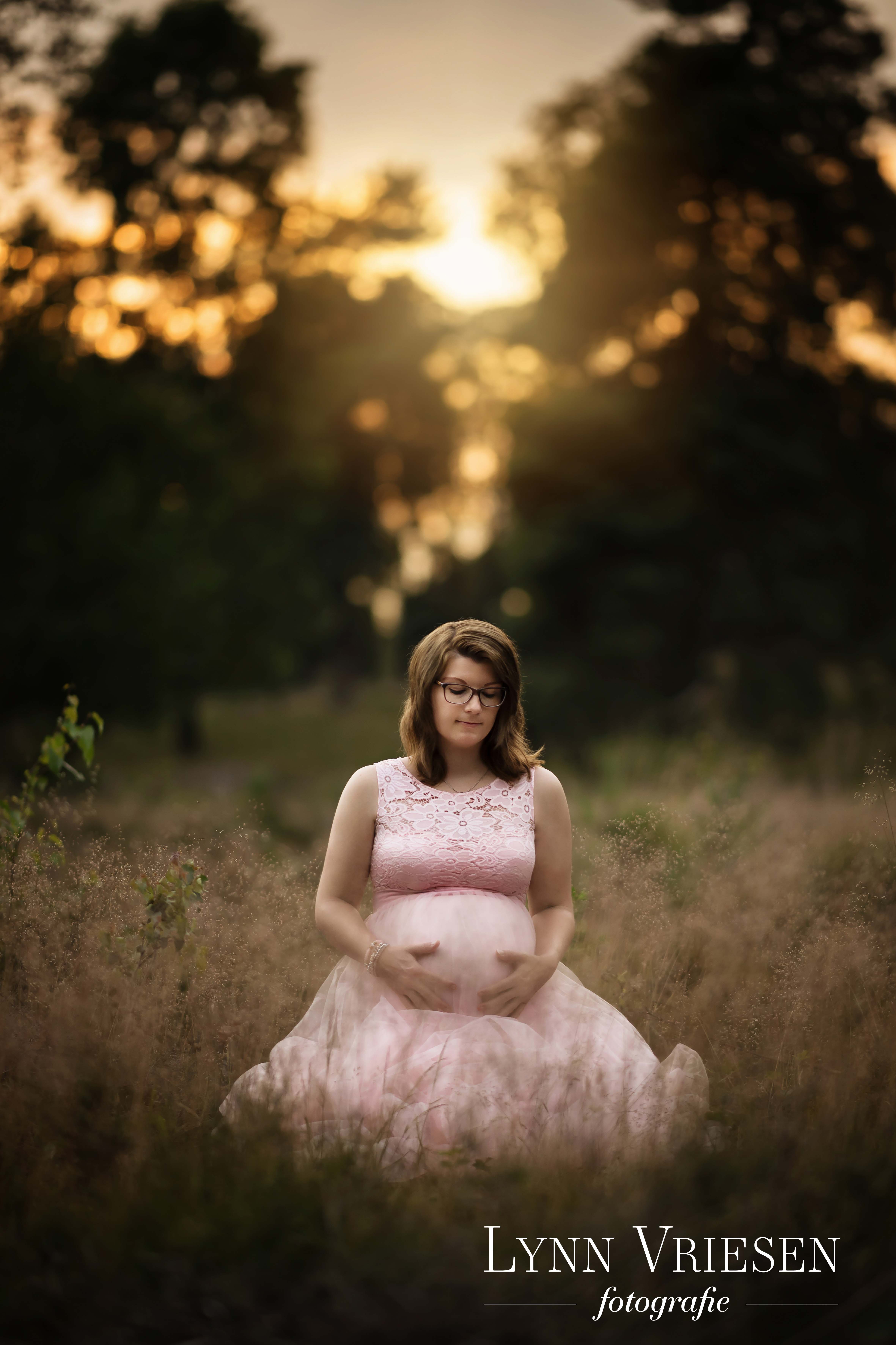 Desiree 34 weken – zwanger fotoshoot Groningen Zwanger fotoshoot Groningen