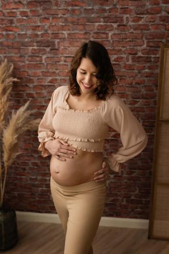Zwangerschapsgarderobe broek met top beige