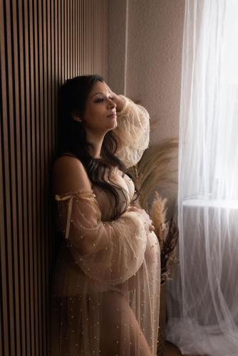 Zwangerschapsjurk met parels